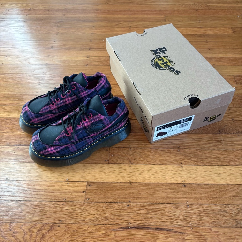 new! dr. martens buzz 5 eye tartan black + pink eu 38 us 7
